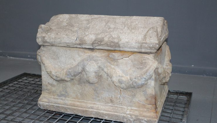 Isparta’da bebek lahit mezarı ele geçirildi